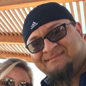 Meet your Posher, Art